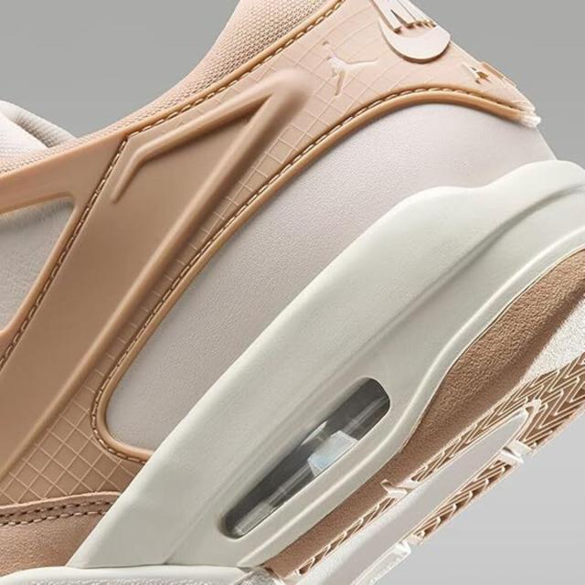 ナイキ] エア ジョーダン 4 RM [W AIR JORDAN 4 RM] ヘンプ/セイル
