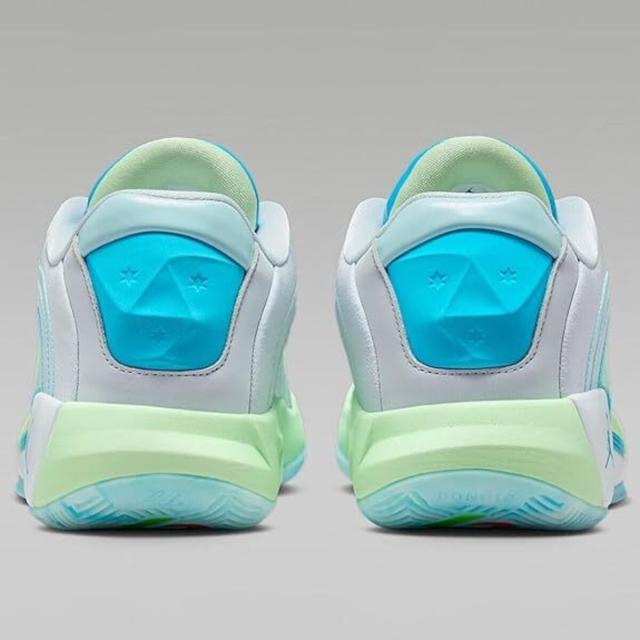 [ナイキ] ルカ 4 PF ナビゲーター [LUKA 4 PF "Navigator"] フットボールグレー/コパ/ベイパーグリーン/レーザーブルー HF0824-002