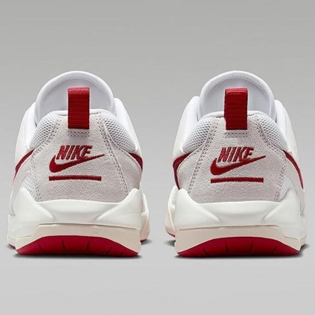 ナイキ] ジョーダン コンフォート エラ [JORDAN CMFT ERA] ホワイト