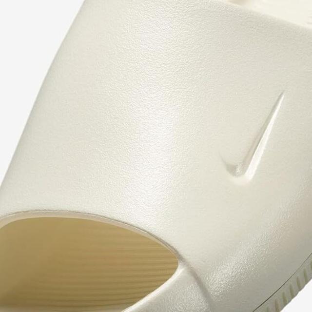 [ナイキ] カーム [W CALM] ペールアイボリー/ペールアイボリー/ペールアイボリー HJ8157-100 ナイキ] カーム [W CALM] ペールアイボリー/ペールアイボリー/ペール