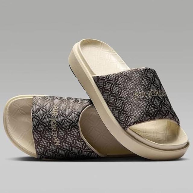 [ナイキ] ジョーダン ソフィア [W JORDAN SOPHIA] ラタン/バロックブラウン/レジェンドミディアムブラウン/ラタン HQ8070-200 ナイキ] ジョーダン ソフィア [W JORDAN SOPHIA] ラタン/バロック