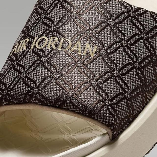 ナイキ] ジョーダン ソフィア [W JORDAN SOPHIA] ラタン/バロック