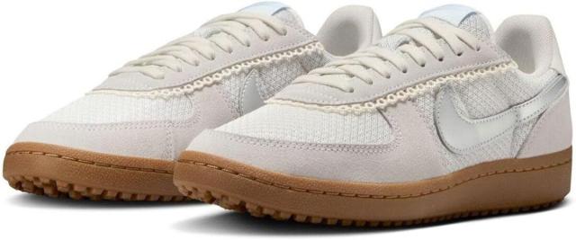 [ナイキ] フィールド ジェネラル [W FIELD GENERAL] プラチナムティント/シルバー IH3573-099