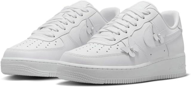 [ナイキ] エア フォース 1 ロー [W AIR FORCE 1 LOW] ホワイト/ブラック/ホワイト IH4480-100