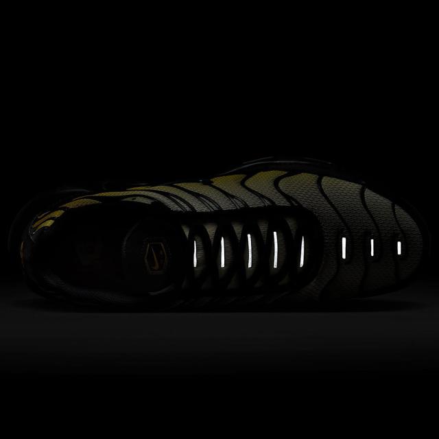 [ナイキ] エア マックス プラス [AIR MAX PLUS] ブラック/ブライトシトロン/ソフトパール/サンデッドパープル DM0032-023_3