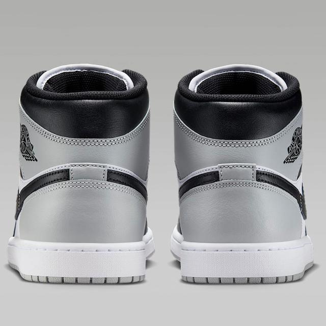 [ナイキ] エア ジョーダン 1 ミッド [AIR JORDAN 1 MID] ホワイト/ライトスモークグレー/ブラック DQ8426-101