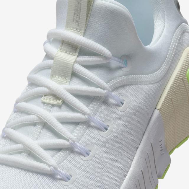 ナイキ] フリー メトコン 6 [W Free Metcon 6] ホワイト/ベアリー