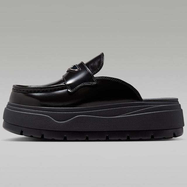 ナイキ] エア ジョーダン ミュール [W AIR JORDAN MULE] ブラック