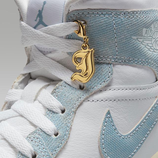 ナイキ] エア ジョーダン 1 ミッド SE [AIR JORDAN 1 MID SE] ホワイト