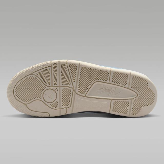 [ナイキ] ジョーダン フライト コート SE [W JORDAN FLIGHT COURT SE] ライトブラウン/セイル IB4414-120 ナイキ] ジョーダン フライト コート SE [W JORDAN FLIGHT COURT SE