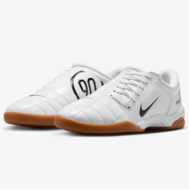 ナイキ] トータル 90 [W T90] ホワイト/ホワイト/メタリックゴールド