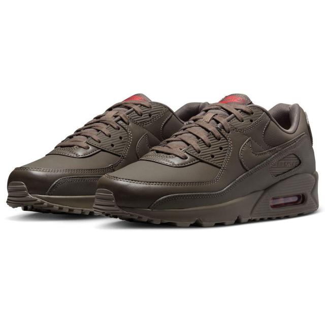 [ナイキ] エア マックス 90 エッセンシャル+ [AIR MAX 90 ESS+] ブラウン/レッド IH2063-201