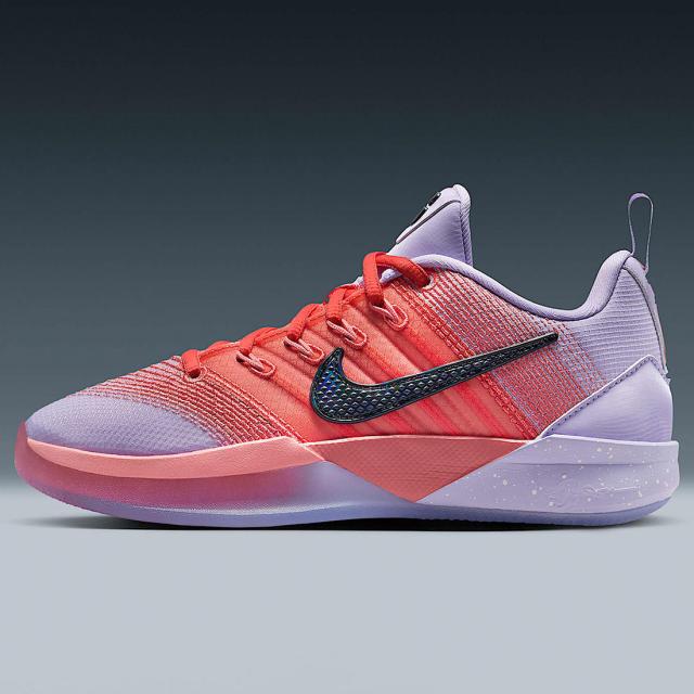 [ナイキ] サブリナ 3 ラディアント EP [J SABRINA 3 "Radiant" EP] パープルアガット/マジックエンバー/ブライトピーチ/ブラック IB3088-500