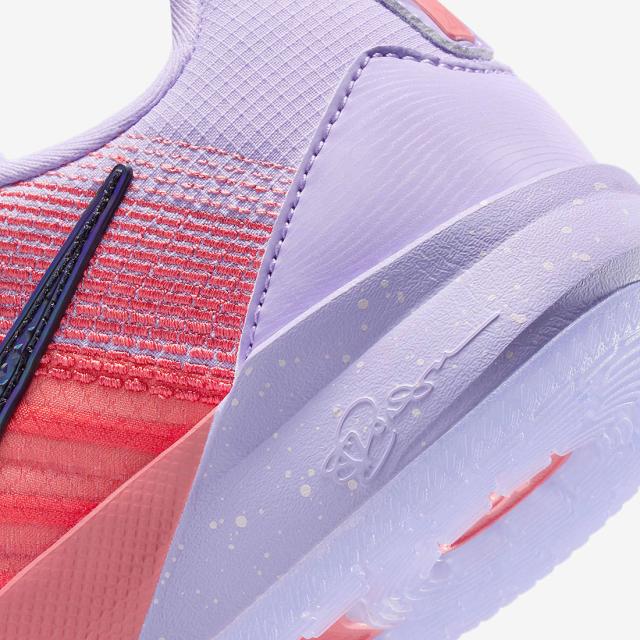 [ナイキ] サブリナ 3 ラディアント EP [J SABRINA 3 "Radiant" EP] パープルアガット/マジックエンバー/ブライトピーチ/ブラック IB3088-500