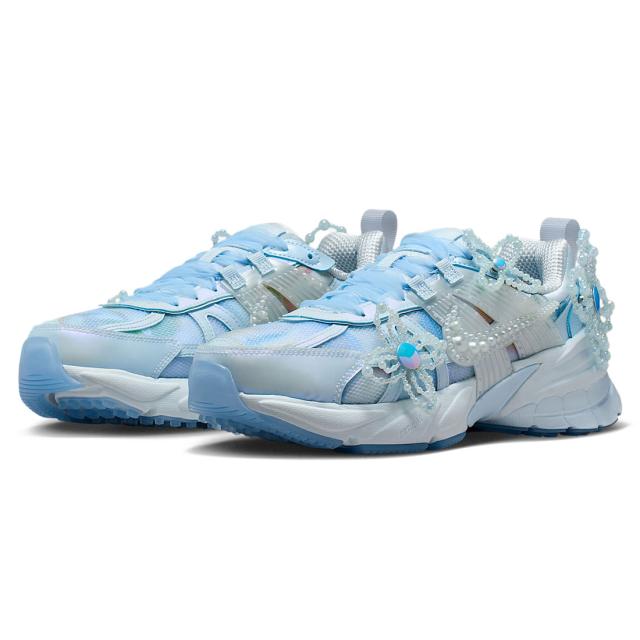 [ナイキ] V2K ラン [W V2K RUN] ブルーティント/マルチカラー/サミットホワイト/ブルーティント IB7426-400