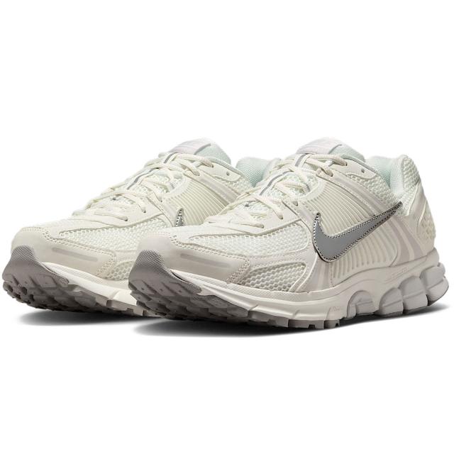 [ナイキ] ズーム ボメロ 5 [Zoom Vomero 5] セイル/バストグレー/カレッジグレー/メタリックシルバー FB9149-103