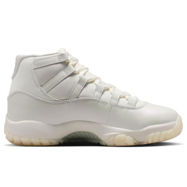 [ナイキ] エア ジョーダン 11 レトロ [W AIR JORDAN 11 RETRO] セイル/グレー AR0715-110_2