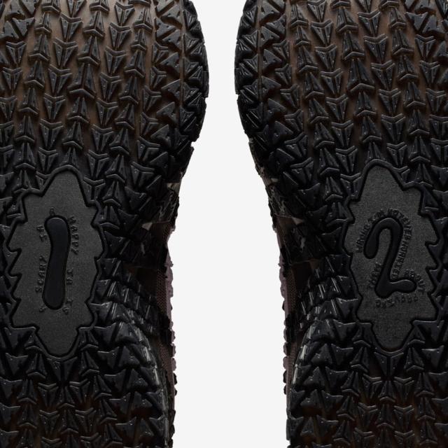 [ナイキ] ジャ 3 EP [JA 3 "Showstopper" EP] ミンクブラウン/ブラック/ピンクフォーム HF2794-200