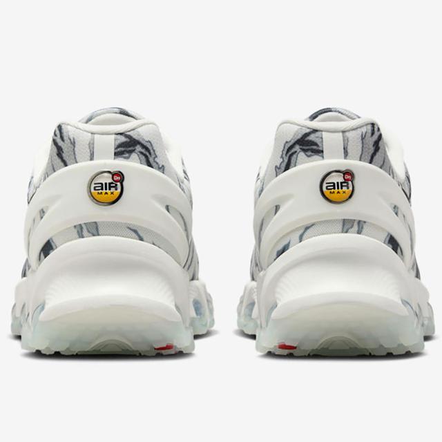 ナイキ] エア マックス Dn8 プレミアム [AIR MAX Dn8 PRM] サミット