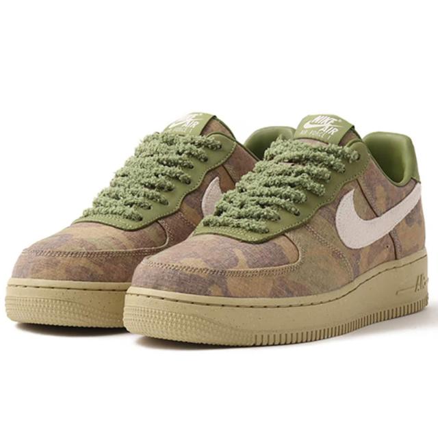 [ナイキ] エア フォース 1 ロー [AIR FORCE 1 LOW] アスパラガス/アルミニウム/ファントム/ウィートグラス IO5011-300 18,906円