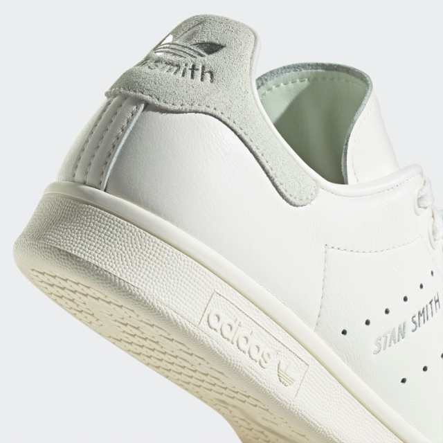 [アディダス] スタンスミス [STAN SMITH] コアホワイト/リネングリーン/シルバーメタリック HQ6659 日本国内正規品 ｜au PAY  マーケット