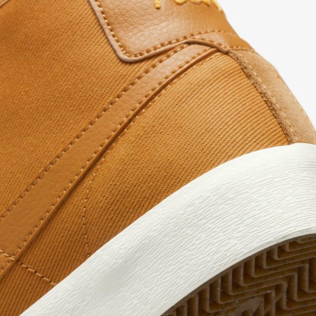 ナイキ] SB ブレーザー コート ミッド プレミアム [SB BLZR COURT MID