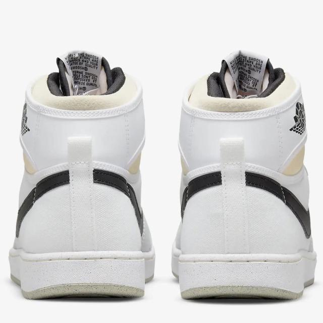[ナイキ] ジョーダン 1 KO [JORDAN 1 KO] ホワイト/グレーフォグ/セイル/ブラック DO5047-100 日本正規品