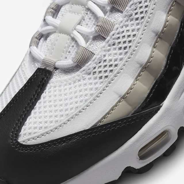 [ナイキ] エア マックス 95 [W AIR MAX 95] ホワイト/ライトアイアンオール/ユニバーシティレッド/ブラック DR2550-100  正規品 ｜au PAY マーケット