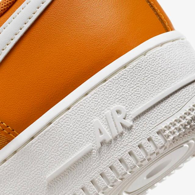 ナイキ] エア フォース 1 '07 LV8 [AIR FORCE 1 '07 LV8] モナーク