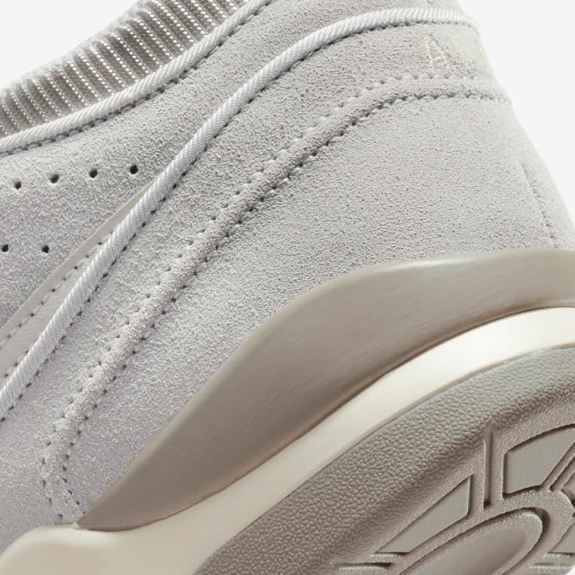 [ナイキ] エア アルファ フォース 88 [AIR FORCE 1 LOW RETRO] ライトボーン/ココナッツミルク/コブルストーン/ライトボーン FN6594-001 日本国内正規品