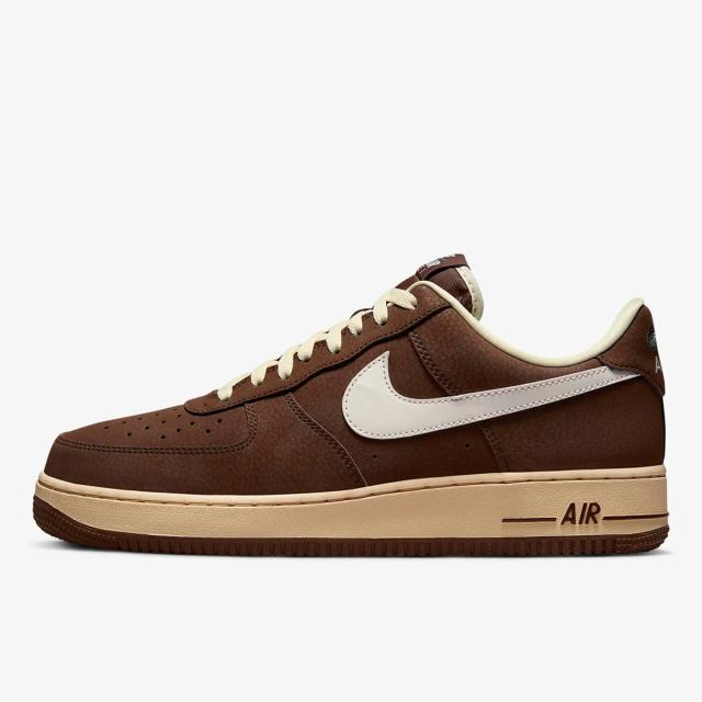 ナイキ NIKE エア フォース 1 '07 [AIR FORCE 1 '07] カカオワオ/ココナッツミルク/ビンテージグリーン/セイル FZ3592-259 ナイキジャパン正規品