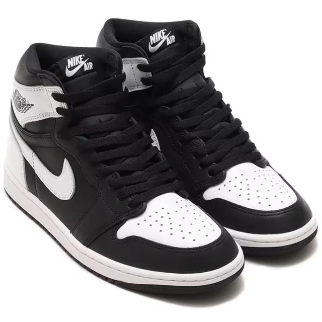 [ナイキ] エア ジョーダン 1 レトロ ハイ OG [AIR JORDAN 1 RETRO HIGH OG] ブラック/ホワイト/ホワイト DZ5485-010