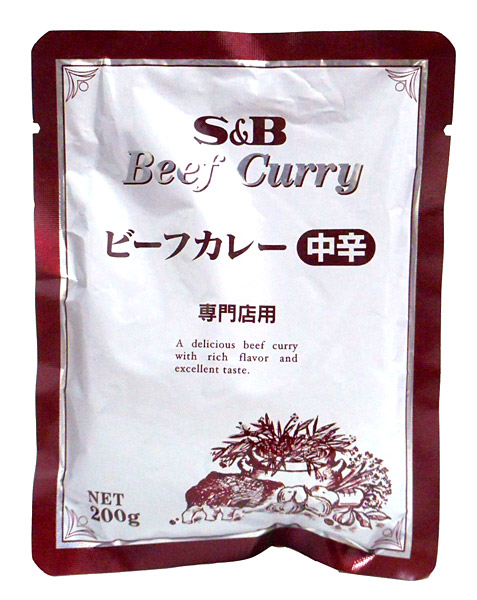 【送料無料】★まとめ買い★　ＳＢ　専門店ビーフカレー　中辛　２００ｇ　×30個【イージャパンモール】