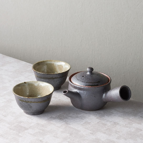 【送料無料】信楽焼　Ｓｕｍｉ−ｉｒｏ　ふたり茶器　Ｓｕｍ−３　Ｓｕｍ−３【ギフト館】の通販は 4,950円