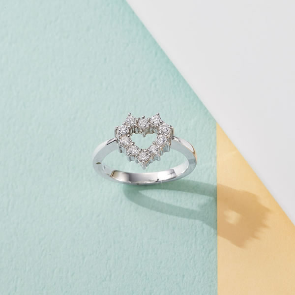 【送料無料】シーアングル　ハートジルコニアリング　２４４７Ｒ　２４４７Ｒ【ギフト館】