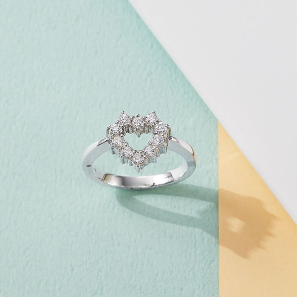 【送料無料】ハートジルコニアリング　１５号　２４４７Ｒ【ギフト館】