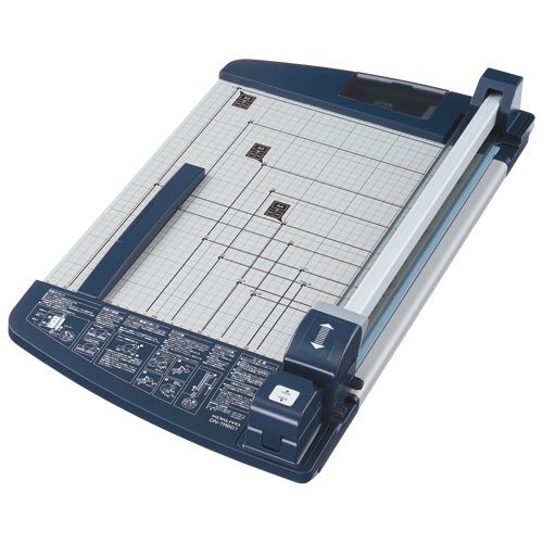 ペーパーカッター　ロータリー式　チタン加工刃　60枚切　A3　1台