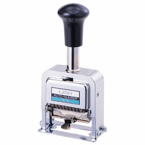ライオン事務器 ナンバリング B型 8桁7様式 E字体 1台