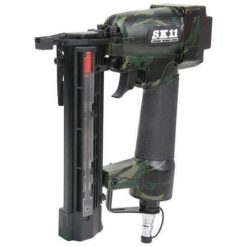 ＳＫ１１　エア仕上釘打機ー迷彩Ｆ３５Ｌ【日用大工・園芸用品館】の通販は 9,865円