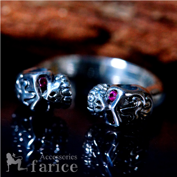 アラベスクヘッドツインスカル(民族風ツタ柄彫り髑髏) レッドキュービックジルコニア装飾アイズ シルバー925 メンズ リングの通販は 5,511円