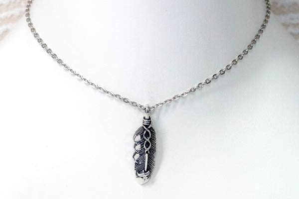 silver 925 フェザーネックレス インディアンジュエリー ヴィンテージ シルバー925 フェザーネックレス インディアンジュエリー
