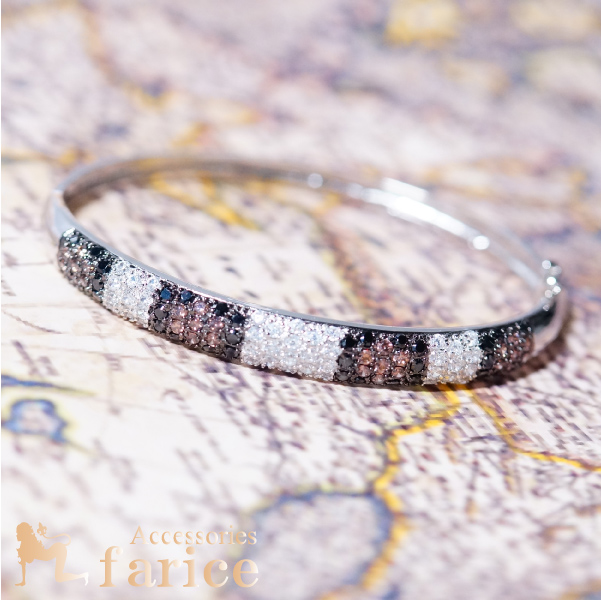 3カラージルコニア シックエレガンス パヴェ シルバー925 レディース バングルの通販は