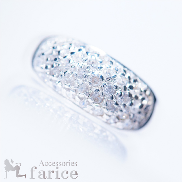 甲丸スノーホワイトキュービックジルコニアパヴェ ゴージャスジュエリーリング【14号】の通販は 5,250円