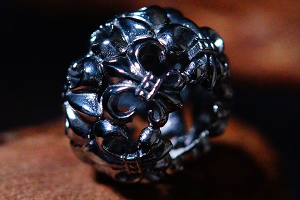 ブラックロジウム 百合の花の紋章 ループ ボール シルバー925 ペンダント ネックレス ブラックロジウム 百合の花の紋章 ループ ボール シルバー925