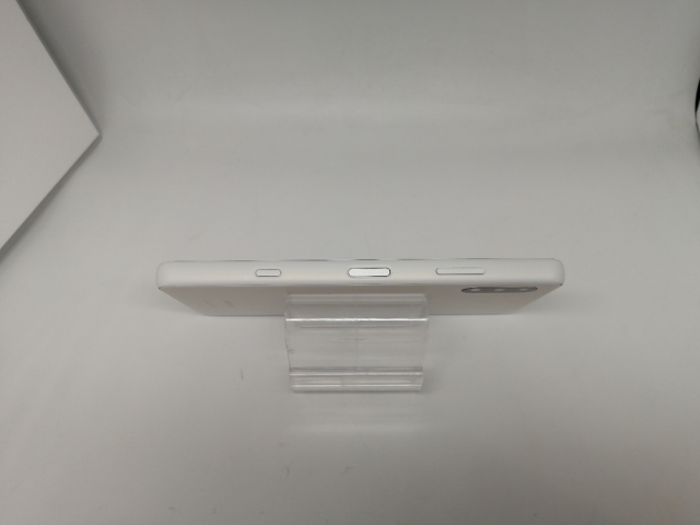 【中古】SONY docomo 【SIMロック解除済み】 Xperia Ace II ホワイト 4GB 64GB SO-41B【OSU301】保証期間１ヶ月【ランクB】_3