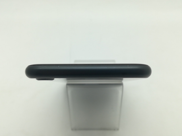 【中古】Apple au 【SIMフリー】 iPhone SE（第3世代） 64GB ミッドナイト MMYC3J/A【OSU301】保証期間１ヶ月【ランクB】_2