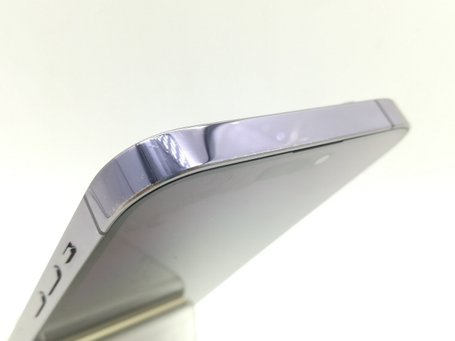 【中古】Apple au 【SIMフリー】 iPhone 14 Pro Max 1TB ディープパープル MQ9N3J/A【OSU301】保証期間１ヶ月【ランクB】