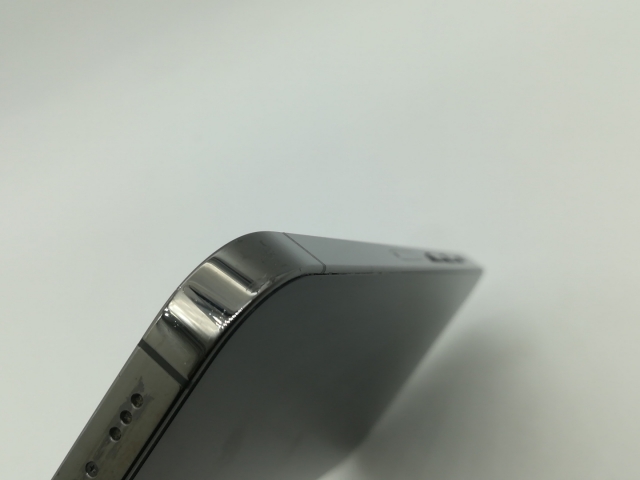 【中古】Apple docomo 【SIMフリー】 iPhone 13 Pro 128GB グラファイト MLUE3J/A【OSU301】保証期間１ヶ月【ランクC】_7