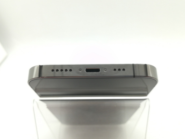 【中古】Apple au 【SIMフリー】 iPhone 13 Pro 256GB グラファイト MLUN3J/A【OSU301】保証期間１ヶ月【ランクB】
