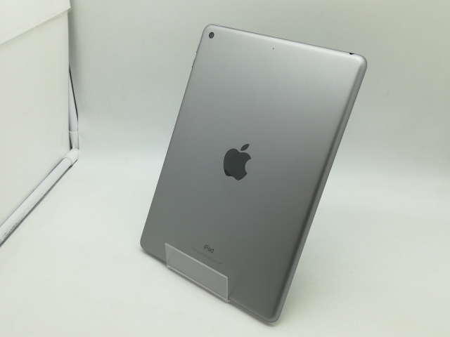【中古】Apple 【Wi-Fi】 iPad（第6世代/2018） 32GB スペースグレイ MR7F2J/A【OSU301】保証期間１ヶ月【ランクA】